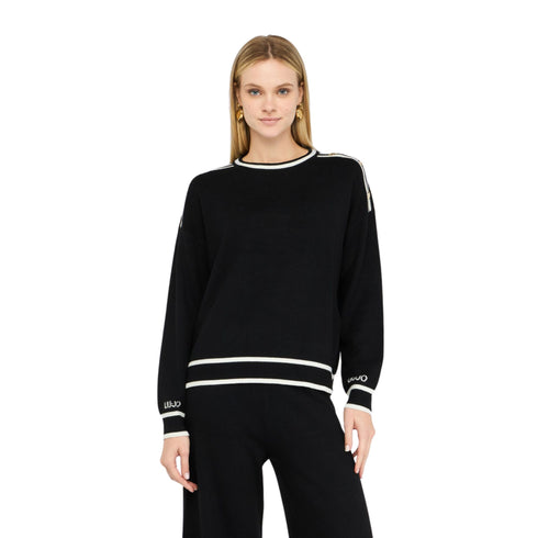 Maglia Donna con righe a contrasto, bottoni dorati e girocollo